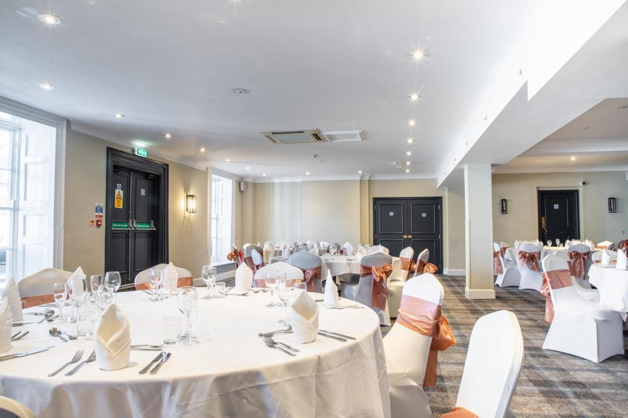 Hotel Arnos Manor 3*