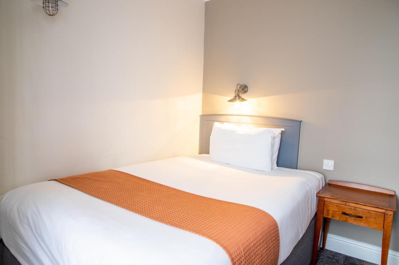 Hotel Arnos Manor