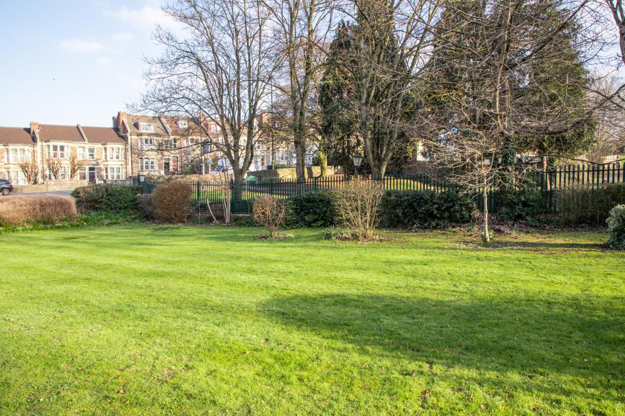 Arnos Manor Bristol